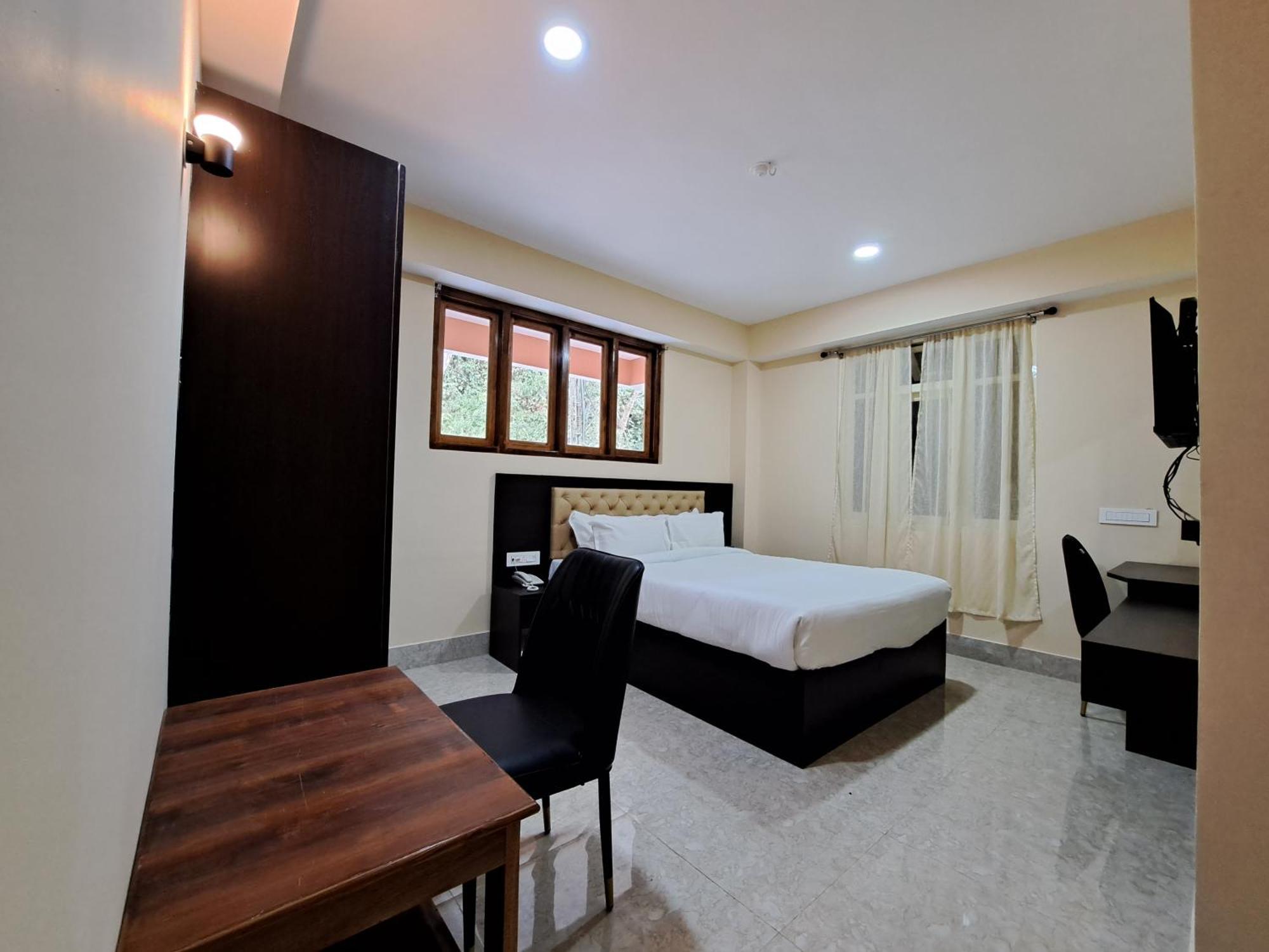 Snow White Retreat Hotel And Restaurant Гангток Екстериор снимка