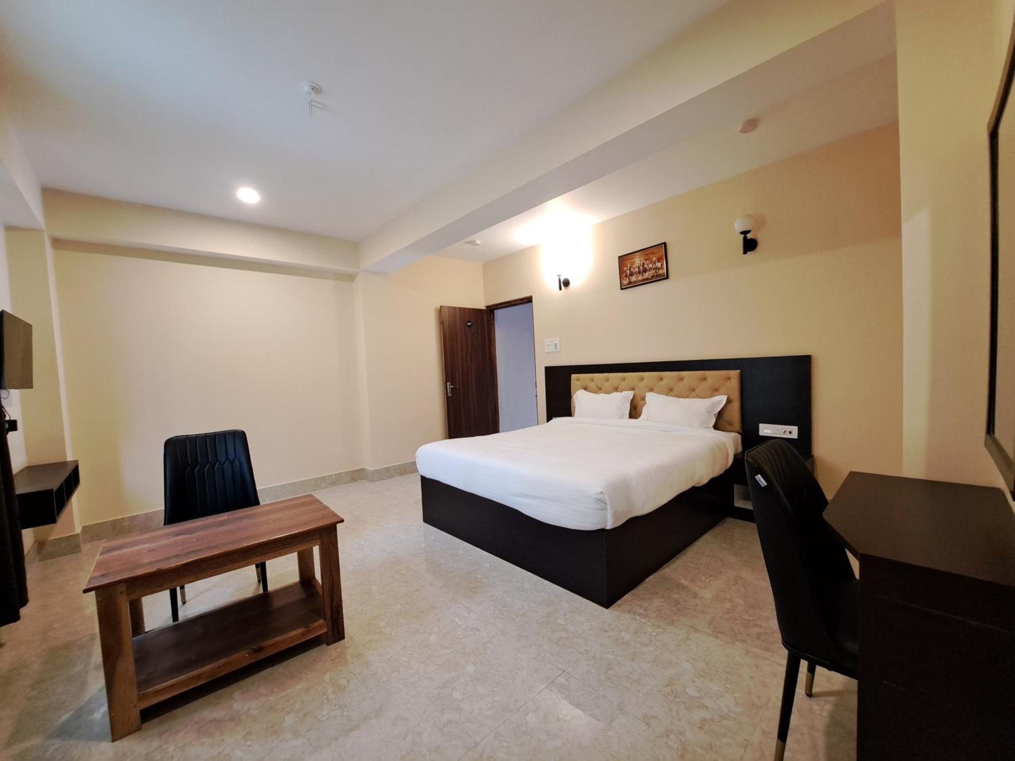 Snow White Retreat Hotel And Restaurant Гангток Екстериор снимка